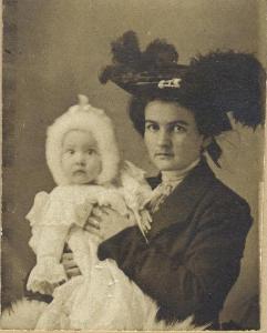 Sidney and Anna Gibbs
Cir. 1904
